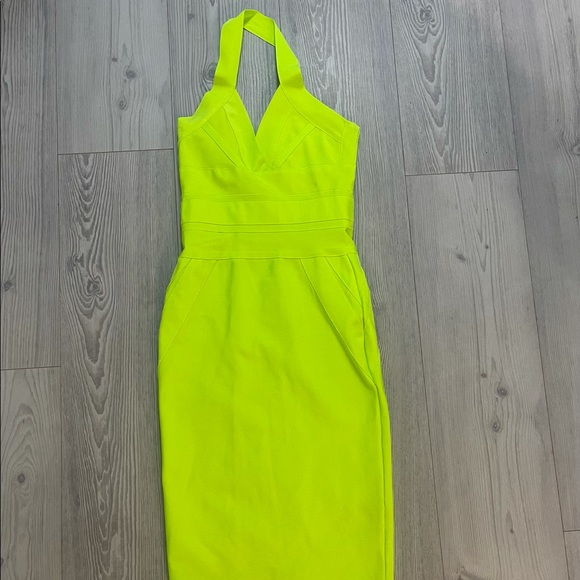 Line Green Fashion Nova Dress - Picture 7 of 11